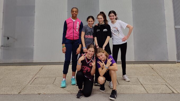 Nos 6 filles lors de la 1/2 finale à Montpellier 