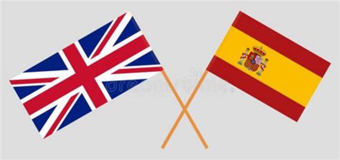 Drapeaux anglais et espagnol.jpg